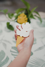 Load image into Gallery viewer, Monstera Shaped Sticky Traps Pack of 12